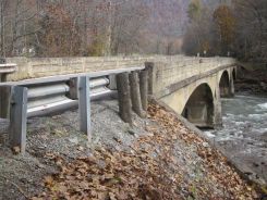 Photo of Bergoo Road Arch Bridge