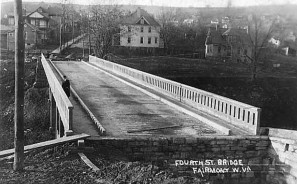 Photo of Fourth Street Bridge